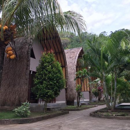 Bale Lumbung Bungalows Sakti Exterior photo