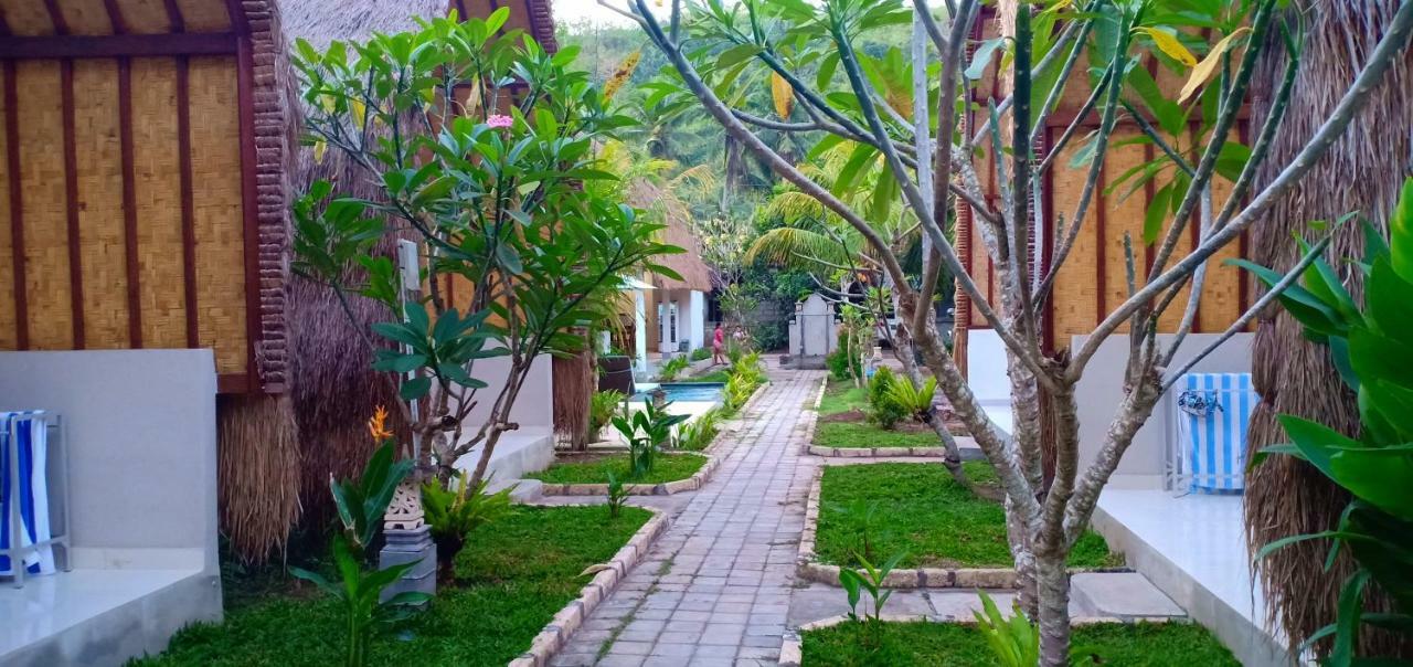 Bale Lumbung Bungalows Sakti Exterior photo